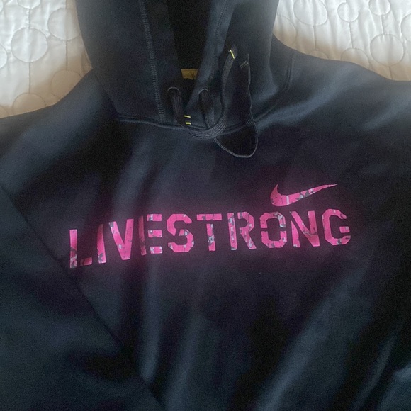 NIKE live strong hoodie - Picture 3 of 7
